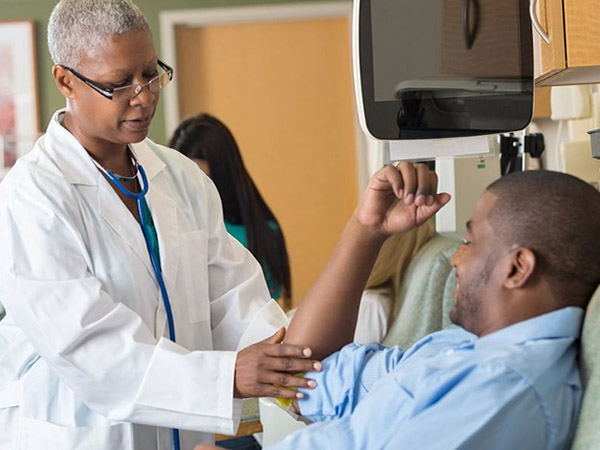 国家药监局公布人工智能医疗器械创新任务揭榜挂帅