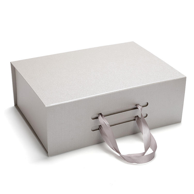 Eco-Friendly Paper Gift Box with Handle – Customizable Luxury Packaging