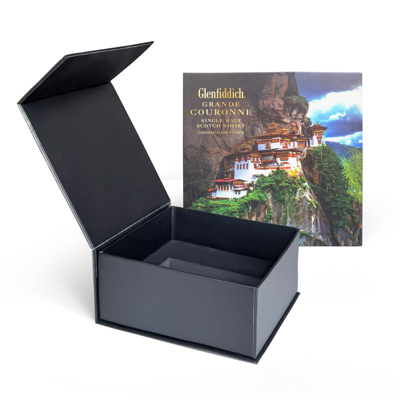 Custom Rigid Magnetic Gift Boxes – Luxury Folding Packaging with Magnet Lid