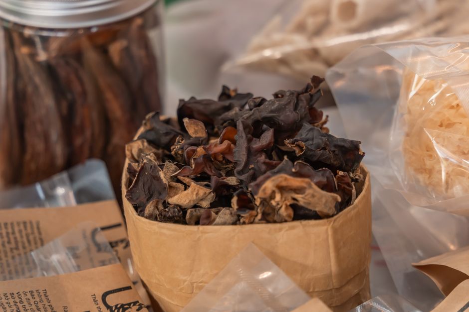 3. Mushroom Packaging (Mycelium)