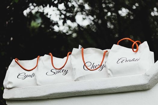 Trending Custom Gifts for B2B Buyers in 2024
