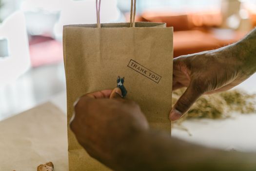 Eco-Friendly Personalized Business Gifts That Inspire B2B Buyers