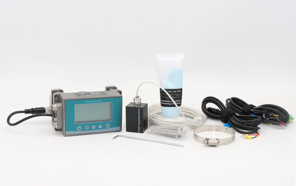 TDS-100H IP67 Clamp-On Ultrasonic Flow Meter with RS232 & Data Logger