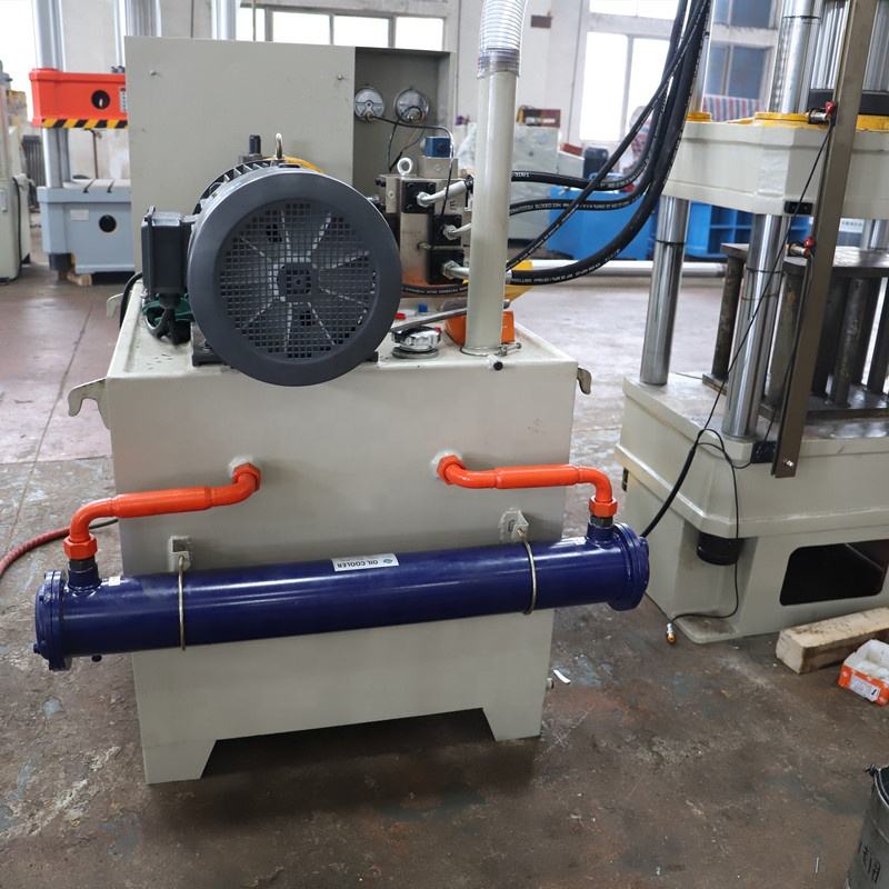YQ32 Four Column Hydraulic Press 150-250 Ton for Salt Lick Blocks