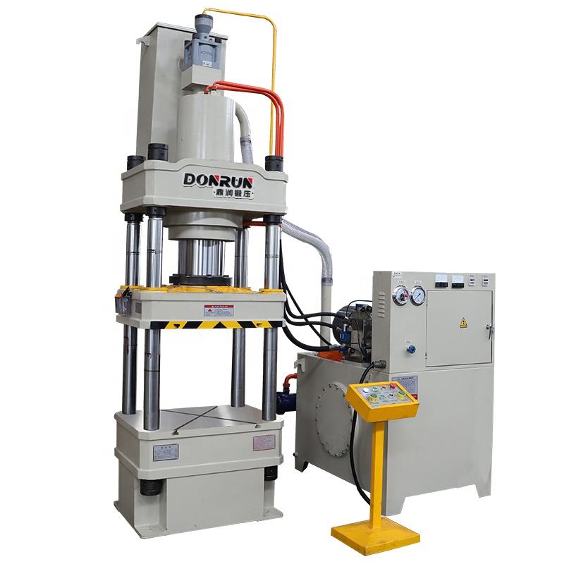 YQ32 Four Column Hydraulic Press Machine 150-250 Ton for Salt Lick Blocks