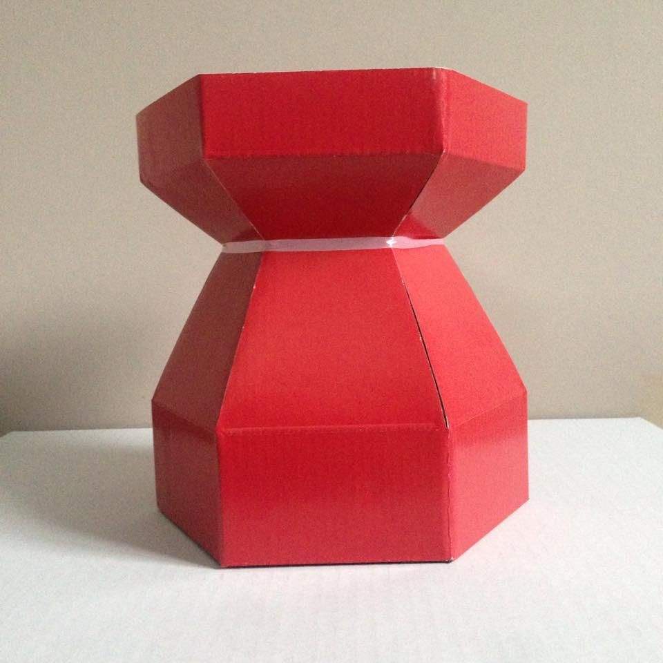 Flat-Packed Cupcake Bouquet Box with Clear Insert for 7 Cupcakes
