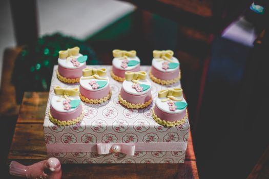 How to Start a Cake Box Export Business: Step-by-Step Guide
