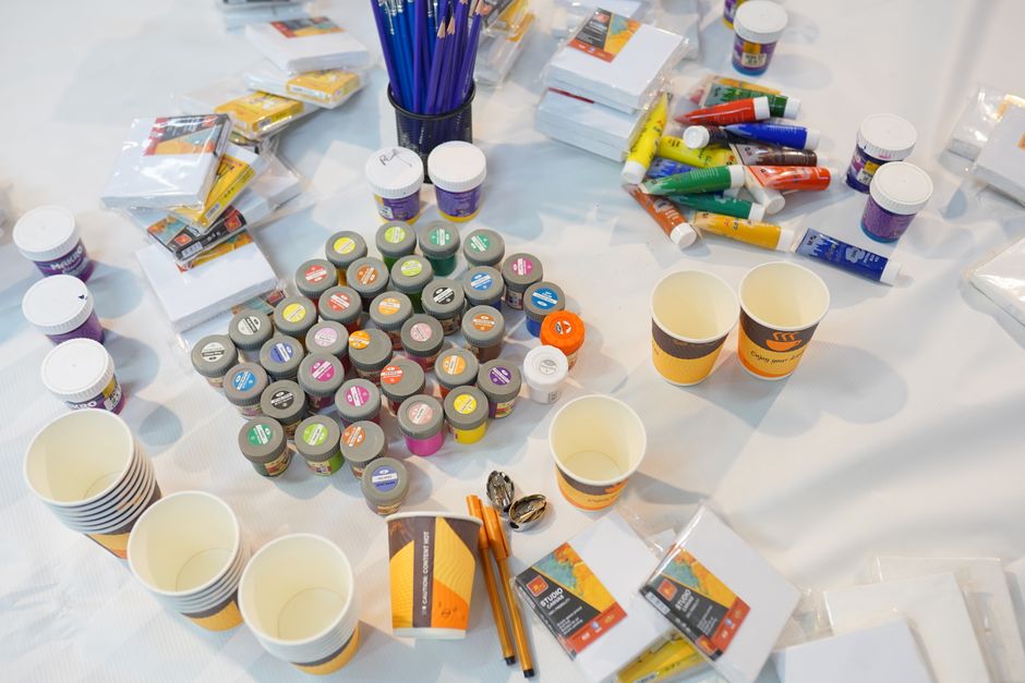 Selecting the Right Canvas Material
