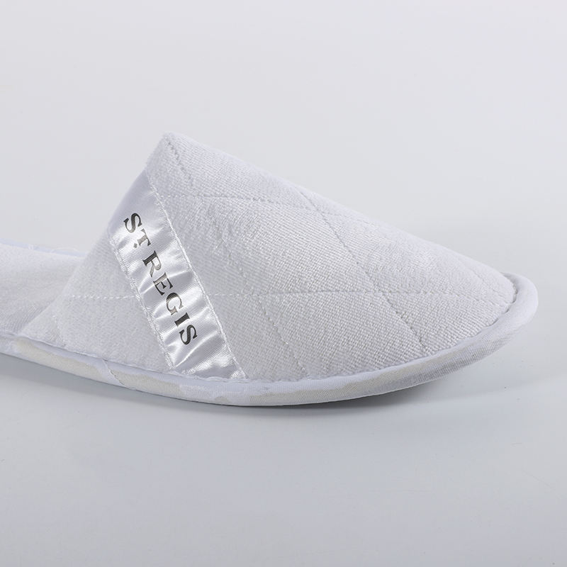 Custom Embroidery Disposable Spa Slippers – Velvet Velour Guest Slippers for Hotels