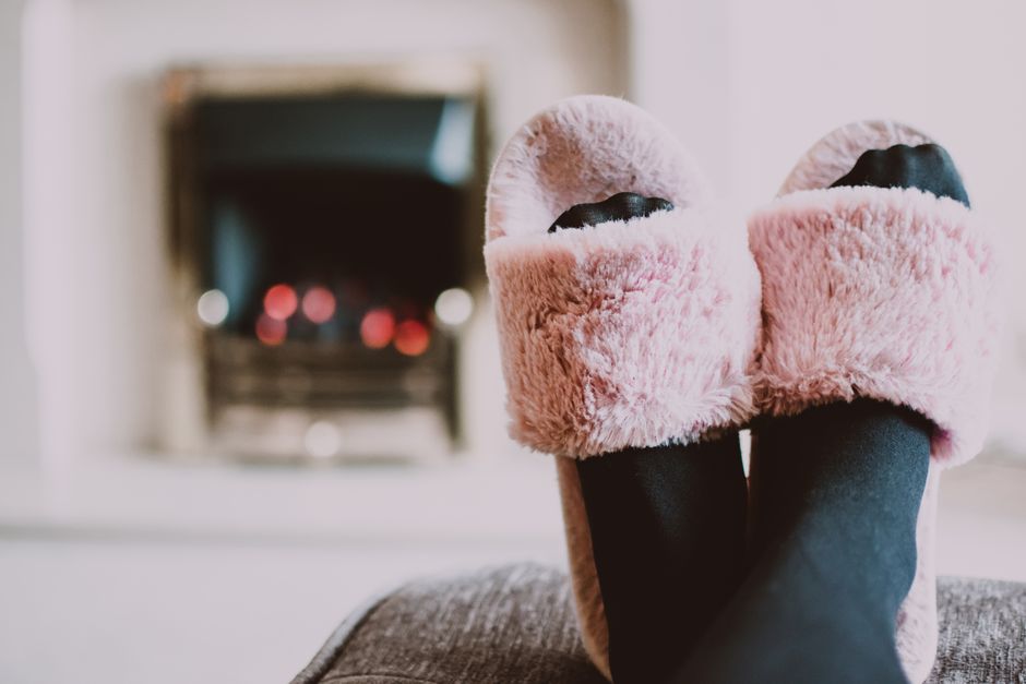 Why Branded Hotel Slippers Matter for Your Property