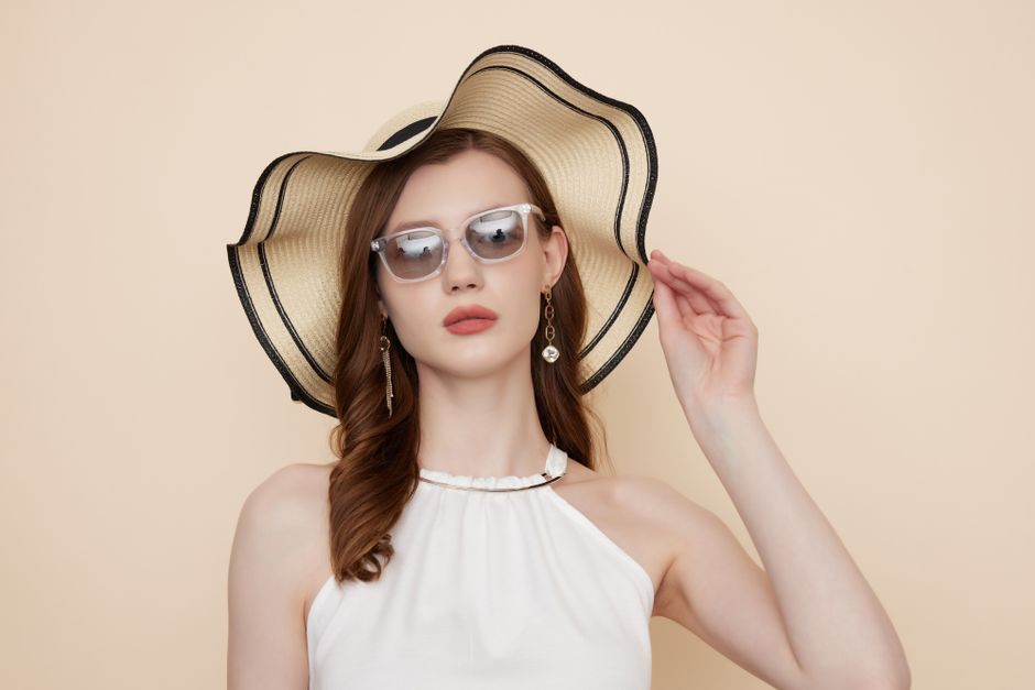 Why Eyeglass Accessories Companies Rebrand