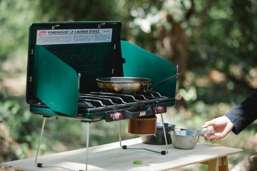 2025's Best Camping Stoves: Company News Roundup