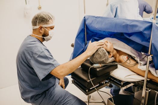 Healthcare Company News Ethics: How to Spot Bias