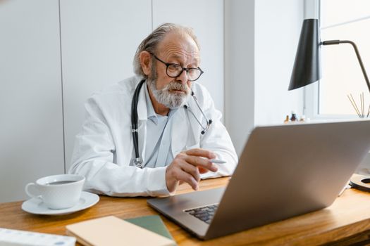Healthcare Company News vs Trends: Key Differences