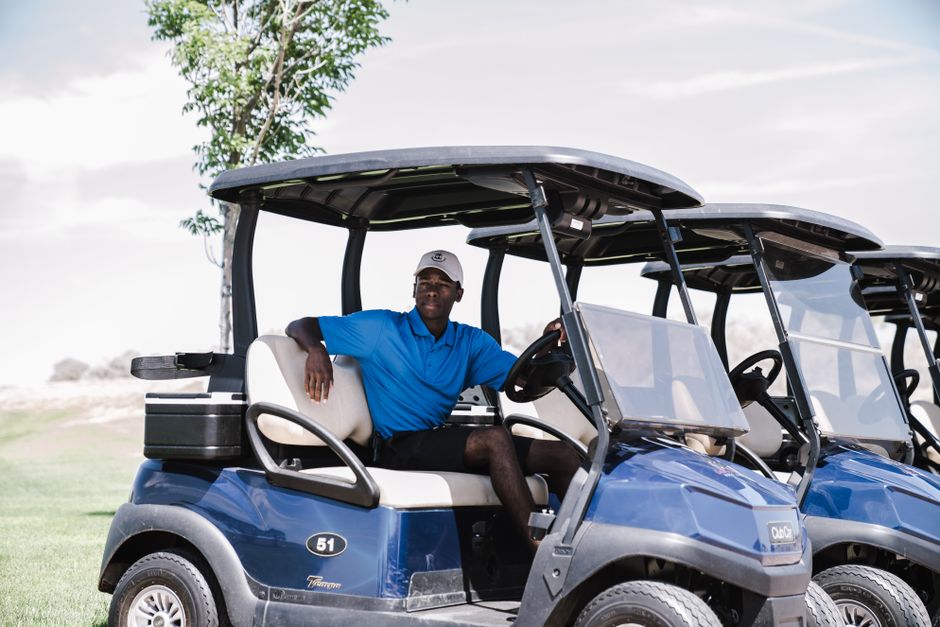 3. Club Car Onward Gas: Luxo e Desempenho