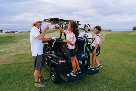 Quanto Custa um Carro de Golfe Elétrico? Guia Completo