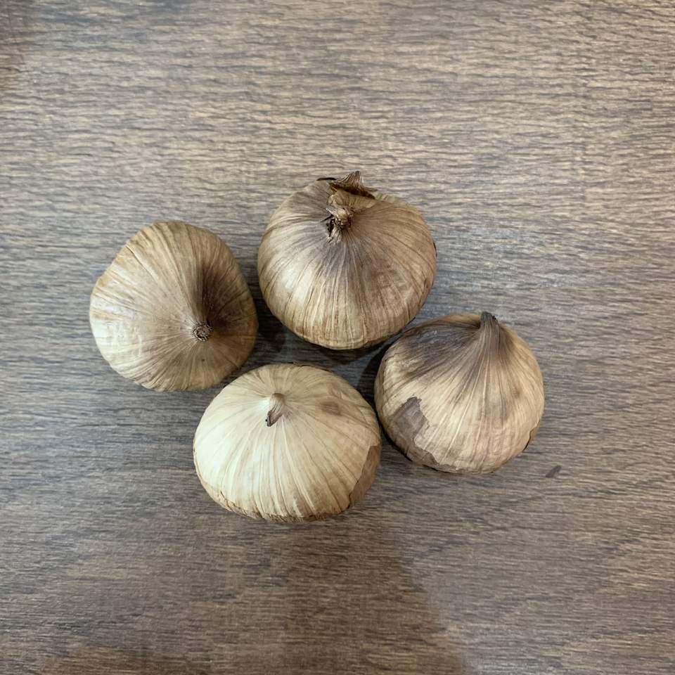 Premium Schwarzer Knoblauch – Solo Qualität, Natürlich Fermentiert