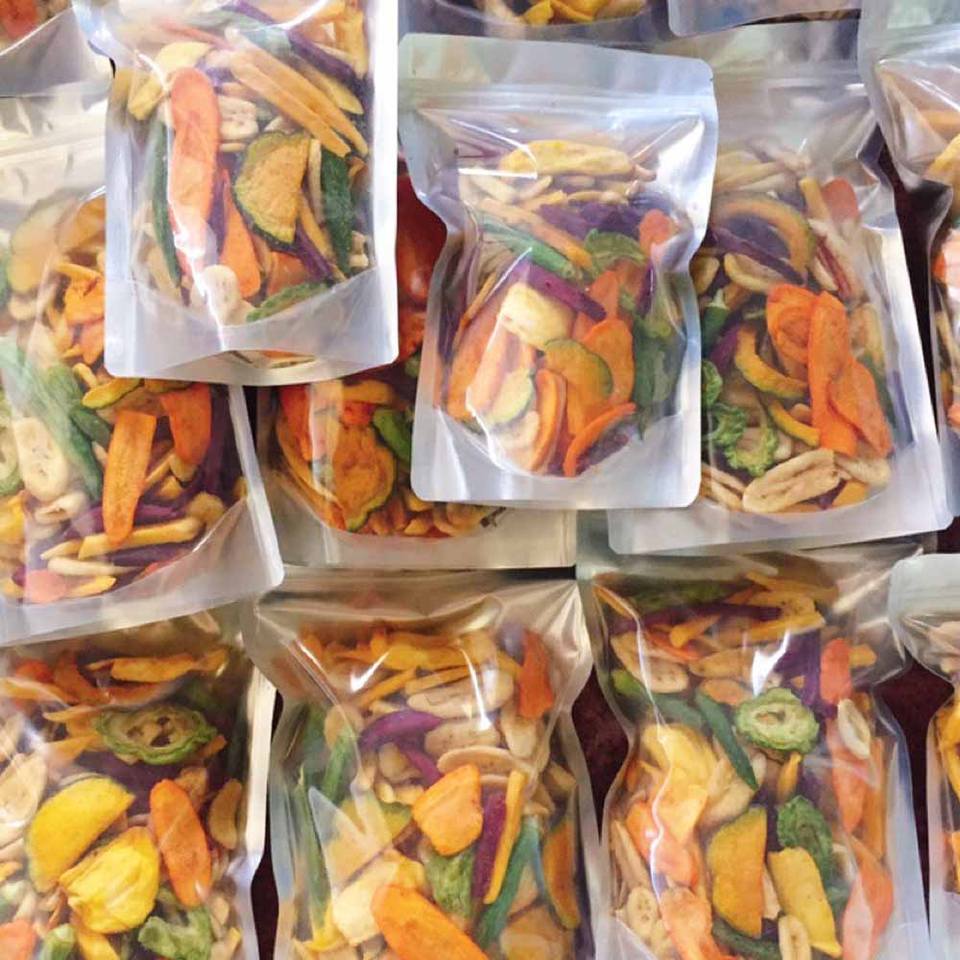 Gefriergetrocknete Früchte & Gemüse – Knuspriger Snack-Mix