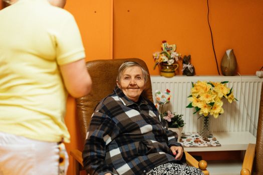 Hauswirtschaftliche Pflege: Erfahrungen & Bewertungen