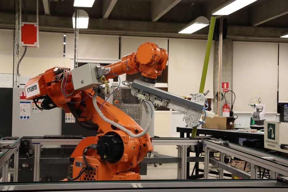 1. La robotique collaborative (cobots) : l'humain et la machine main dans la main