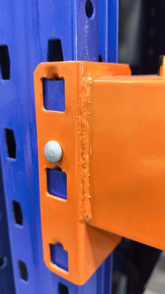 Rayonnage à Palettes Résistant pour Entrepôt Industriel