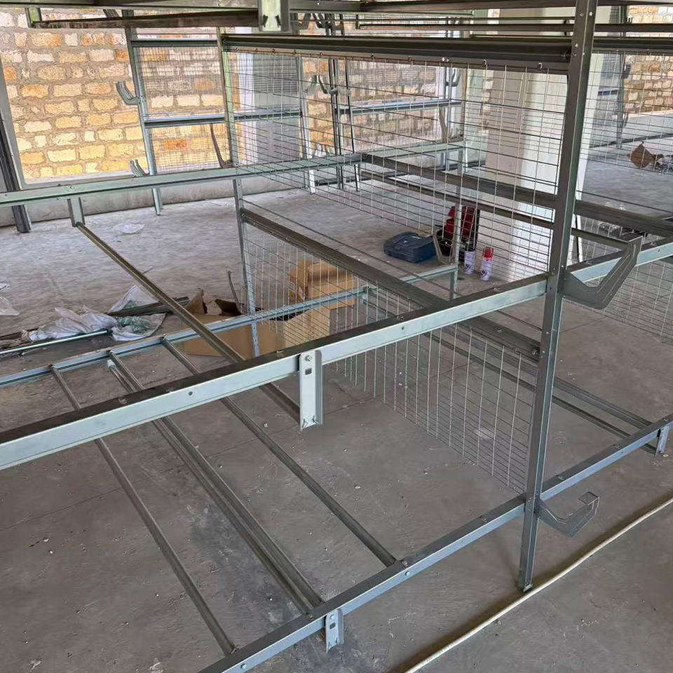 Cages à poulets de chair multi-étages à longue durée de vie avec système de ventilation