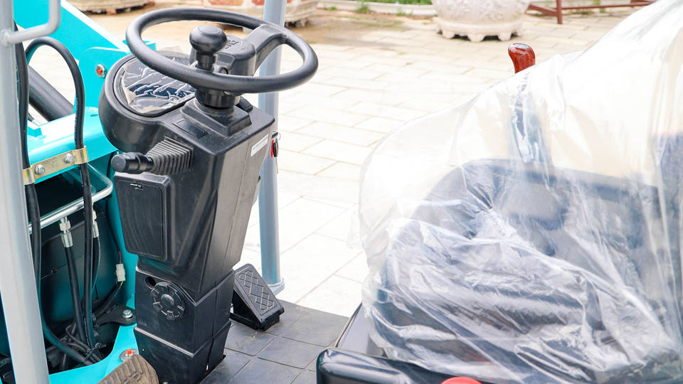 Cargadora Frontal Eléctrica Pequeña 700kg para Jardín y Obra