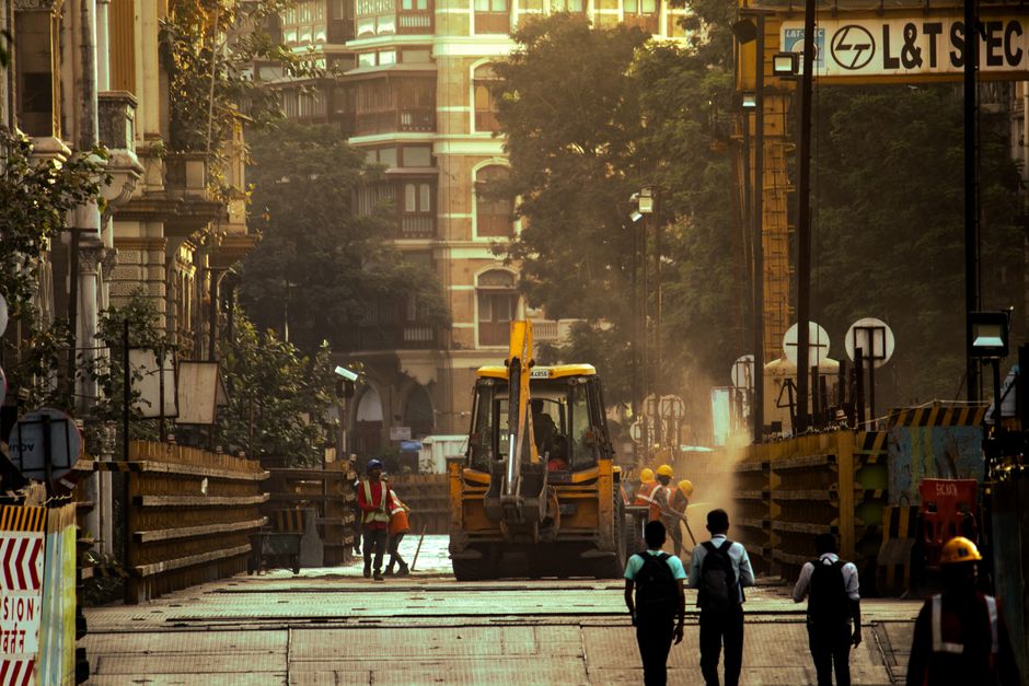Introducción a la Maquinaria de Construcción Eléctrica