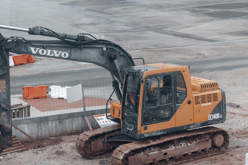 3. Volvo Construction Equipment: Seguridad y Eficiencia