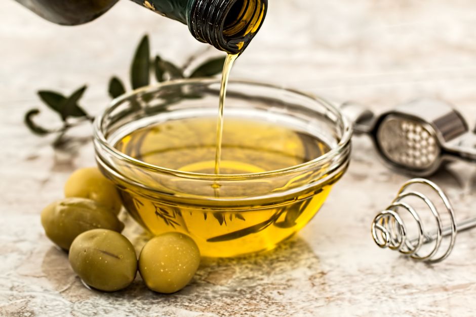 ¿Qué determina el precio del aceite de oliva virgen extra al por mayor?