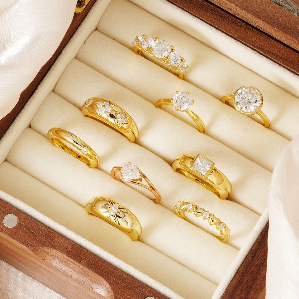 925シルバー モアサナイト リング ゴールドコーティング 婚約指輪 卸売