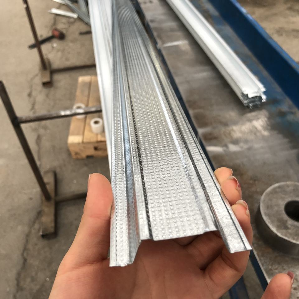ระบบโครงคร่าวเหล็กชุบสังกะสี Stud & Track สำหรับผนัง drywall และฝ้าเพดาน