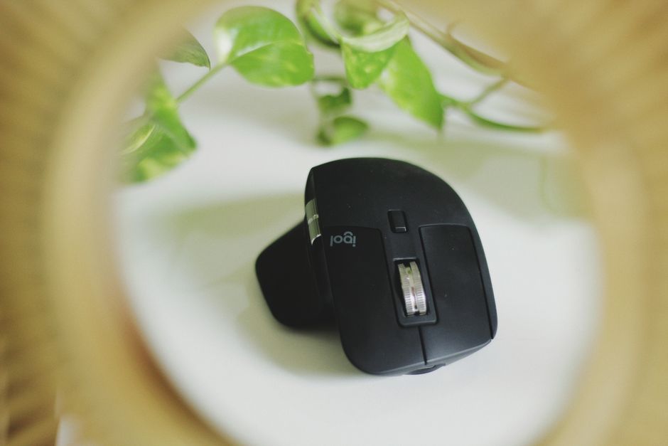 2. Logitech เปิดตัวคีย์บอร์ดสำหรับนักเล่นเกมรุ่นใหม่ พร้อมสวิตช์แบบ Hall Effect