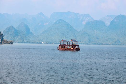 Cách Bảo Quản Vải Dệt Kim Không Bị Giãn, Luôn Như Mới