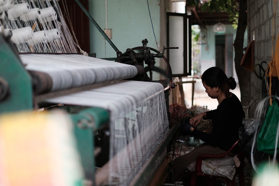 Giới Thiệu Về Quy Trình Sản Xuất Vải Dệt Thoi