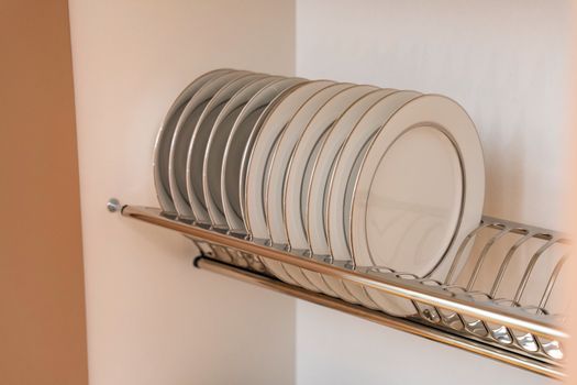 Cách Lắp Giá Bát Đĩa Inox Treo Tường An Toàn