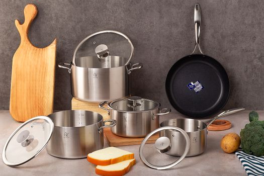 Inox 304 vs Inox 201: Chọn Chất Liệu Phụ Kiện Chuẩn