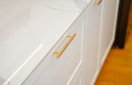 Bí Quyết Chọn Tay Nắm Tủ Kim Loại Đẹp, Bền