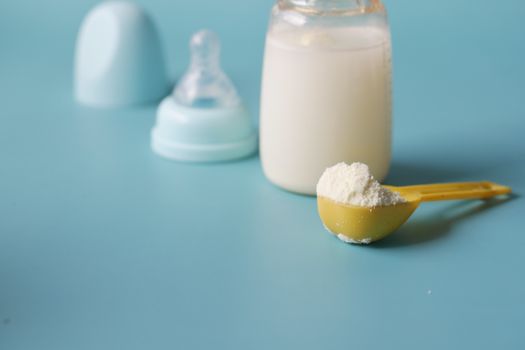 Pinakamahusay na Formula Milk para sa Colic: Paghahambing 2024