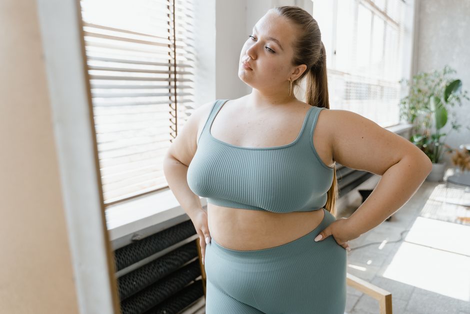 Mga Pisikal na Tindahan na May Plus Size Section