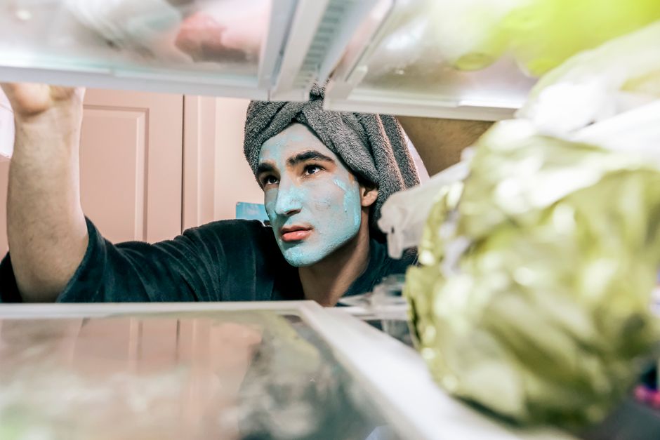 1. Bakit Kailangan ng Mini Fridge para sa Gamot at Skincare?