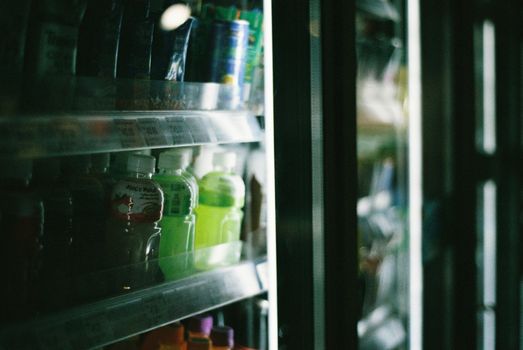 Mga Maliit na Refrigerator na Walang Freezer: 10 Tips