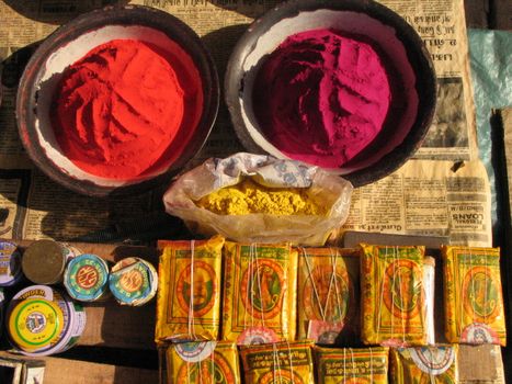 पिगमेंट डाई या पिगमेंट पेस्ट: सही चुनाव कैसे करें