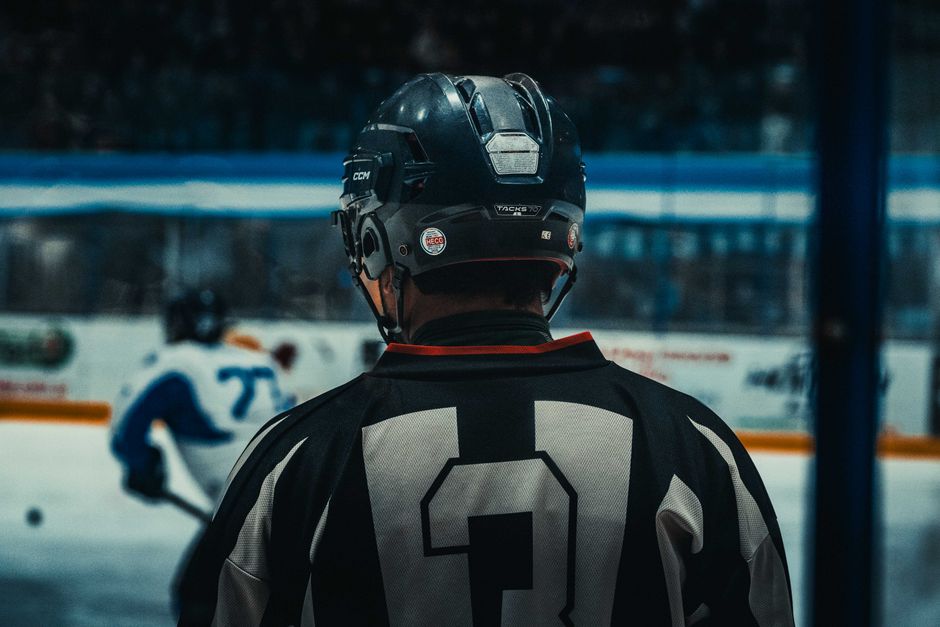 2. TableTek Becomes Official Equipment Sponsor of the World Air Hockey Tour