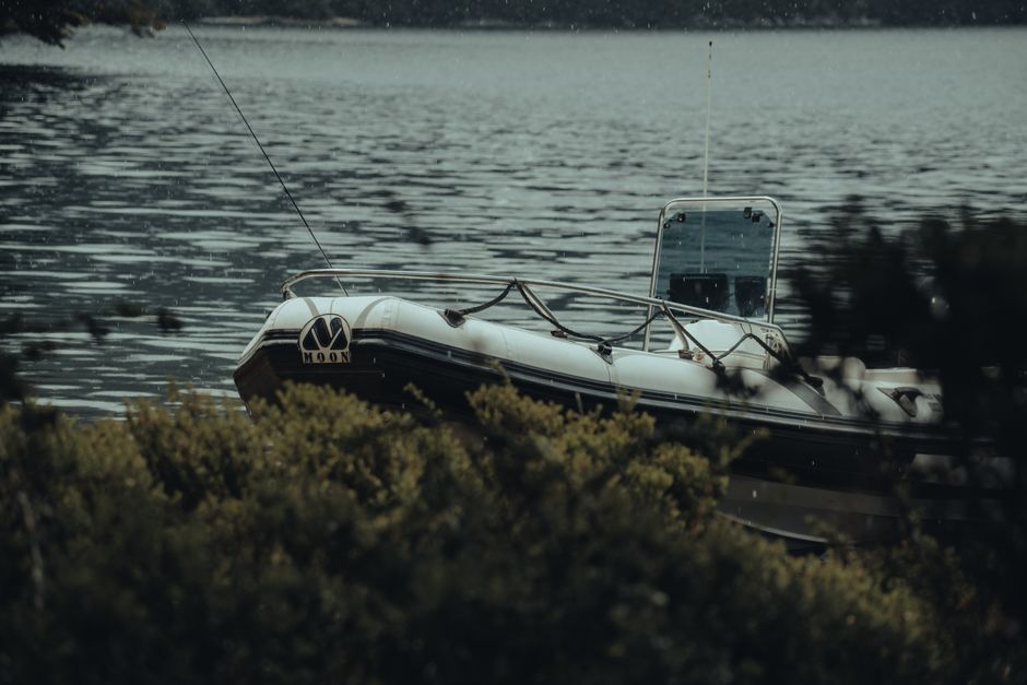 3. Intex Mariner 4 — Best Heavy-Duty Option for Two Anglers