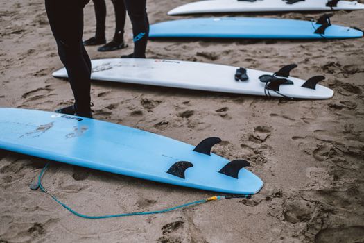 What Size Surfboard for Beginners? Full Guide