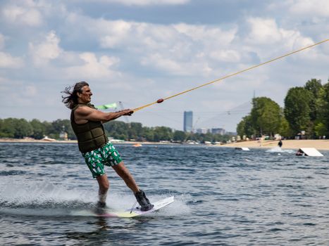 Cheap Wakeboard Packages for Sale: Buyer's Guide