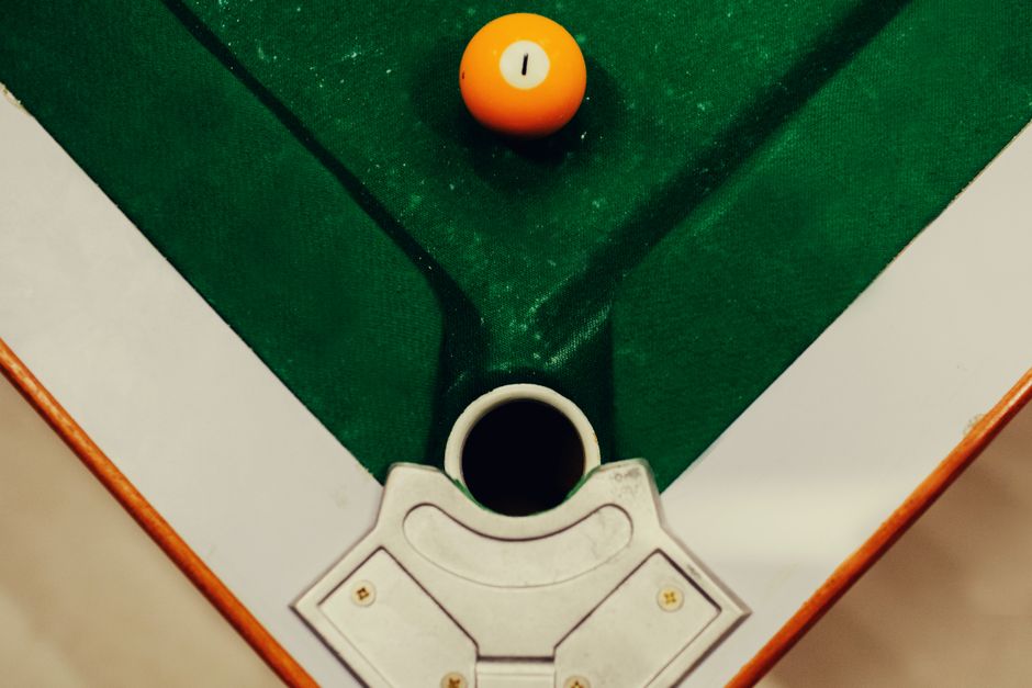 Signs Your Snooker Table Cushions Need Replacing