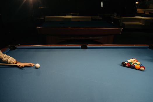 Snooker Table Shipping: Best Delivery Companies