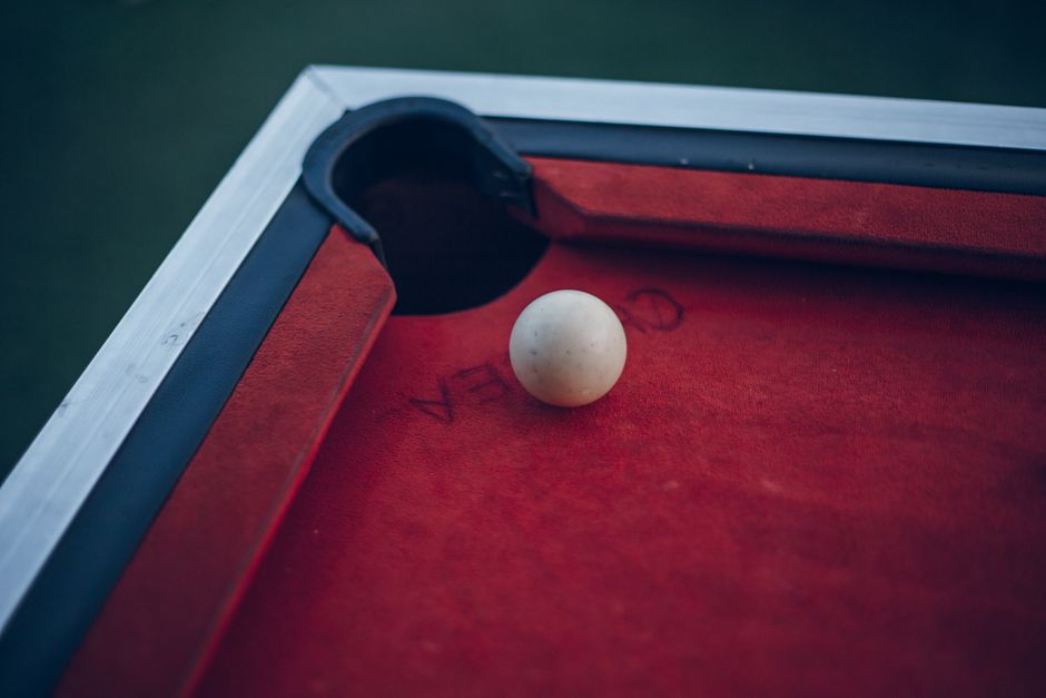 Price Ranges: New Professional Snooker Tables
